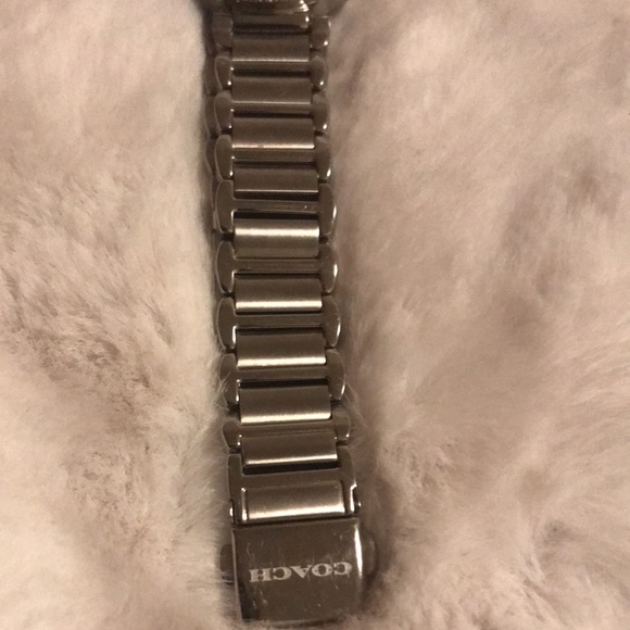 Authentic COACH stainless steel Ladies Watch - Picture 8 of 8